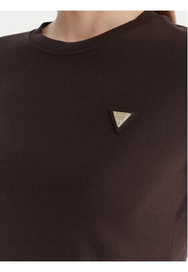 Guess T-Shirt V6RI17 KD741 Brązowy Regular Fit. Kolor: brązowy. Materiał: bawełna