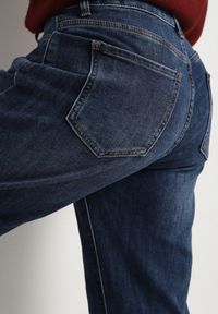 Born2be - Niebieskie Jeansy Mom Fit High Waist z Bawełny Nelimesa. Okazja: na co dzień. Stan: podwyższony. Kolor: niebieski. Styl: casual #5