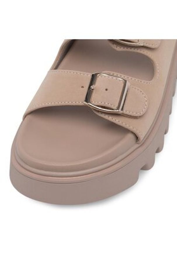 DeeZee Klapki HY86009-19 Beżowy. Kolor: beżowy. Materiał: syntetyk, skóra