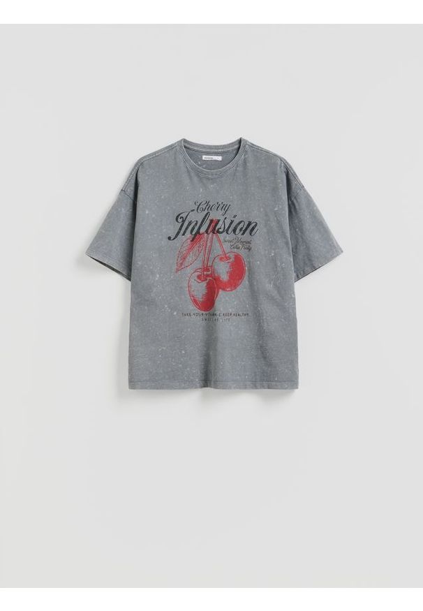 Reserved - T-shirt z nadrukiem - ciemnoszary. Kolor: szary. Materiał: bawełna. Wzór: nadruk