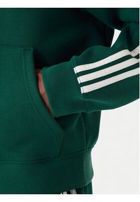 Adidas - adidas Bluza adicolor Spacer KD4085 Zielony Loose Fit. Okazja: na spacer. Kolor: zielony. Materiał: syntetyk #5
