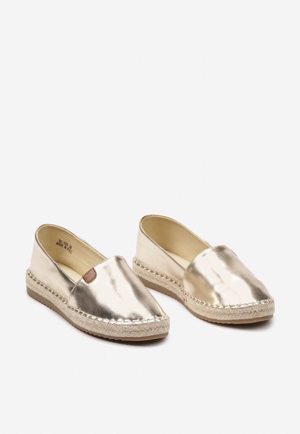 Renee - Złote Płaskie Casualowe Espadryle w Stylu Boho Lephea. Okazja: na co dzień. Zapięcie: bez zapięcia. Kolor: złoty. Materiał: len. Sezon: lato. Styl: casual, boho