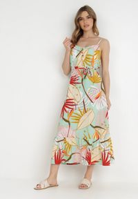 Born2be - Jasnozielona Sukienka Diomialla. Kolor: zielony. Długość rękawa: na ramiączkach. Wzór: aplikacja, geometria. Długość: midi #2