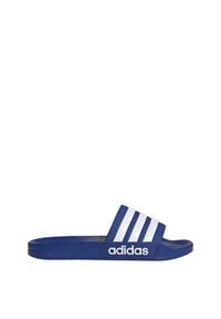 Adidas - Klapki basenowe Adilette Shower Slides. Kolor: biały, niebieski, wielokolorowy. Styl: sportowy #1