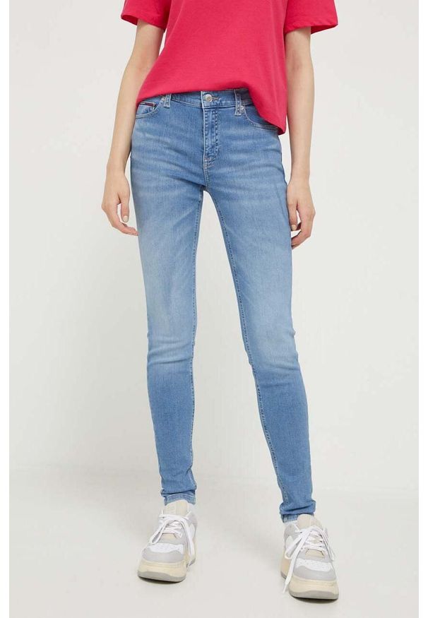 Tommy Jeans jeansy Nora damskie kolor niebieski. Kolor: niebieski
