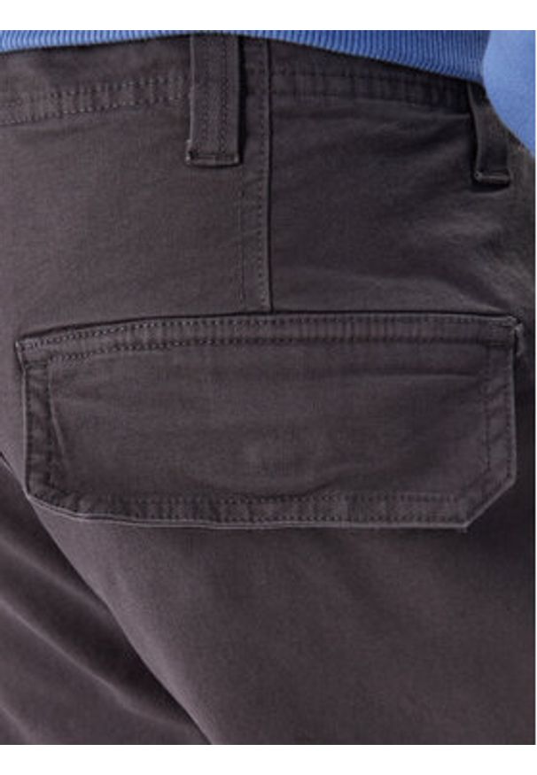 Tommy Jeans Spodnie materiałowe Sonny DM0DM22651 Szary Slim Fit. Kolor: szary. Materiał: bawełna