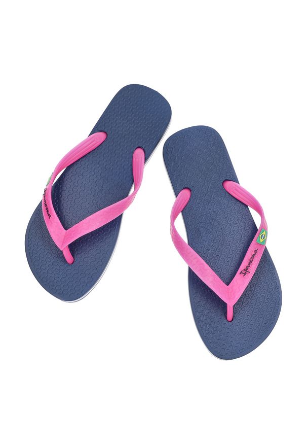 Niebieskie Japonki Ipanema Stylowe Klapki Damskie. Okazja: na spacer, na plażę, na co dzień. Kolor: niebieski. Materiał: materiał. Sezon: lato. Styl: elegancki