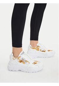 Versace Jeans Couture Sneakersy 80VA3SC7 ZSD94 G03 Biały. Kolor: biały. Materiał: skóra #7