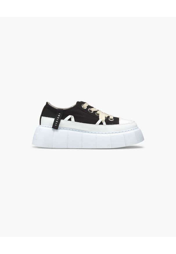 Inuikii - INUIKII MATILDA CANVAS LOW Sneakersy damskie. Okazja: na co dzień. Kolor: czarny. Materiał: materiał, jeans, bawełna, guma. Szerokość cholewki: normalna