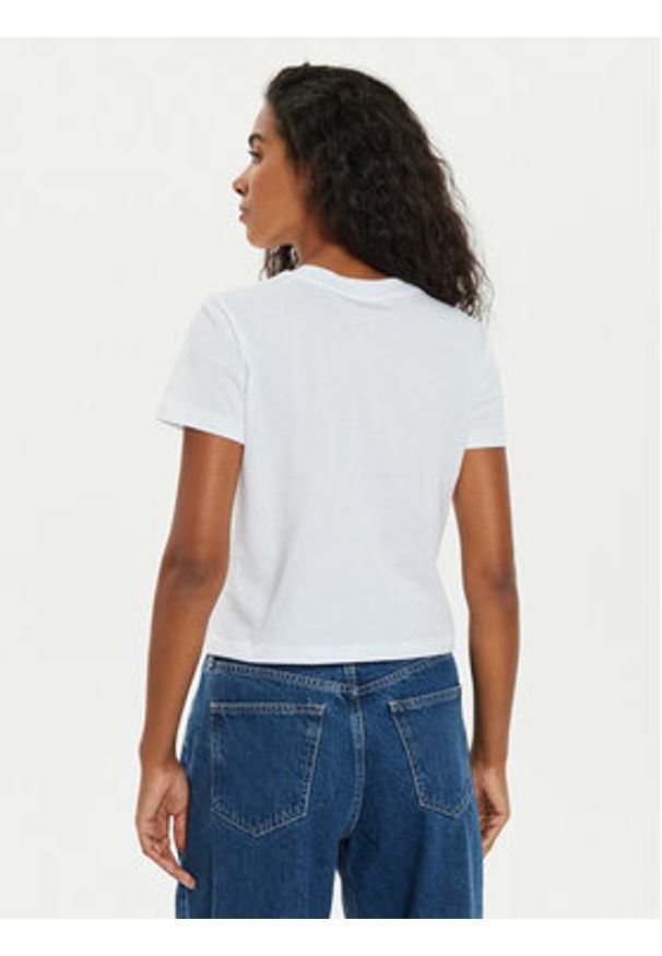 Calvin Klein Jeans T-Shirt Institutional J20J224914 Biały Regular Fit. Kolor: biały. Materiał: bawełna