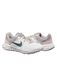 Buty do Biegania damskie Nike Revolution 6 NN PRM. Kolor: biały. Model: Nike Revolution. Sport: bieganie