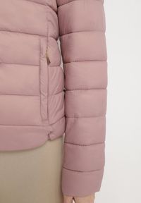 Born2be - Różowa Kurtka Ryrvyra. Kolor: różowy. Materiał: polar. Sezon: jesień. Styl: klasyczny