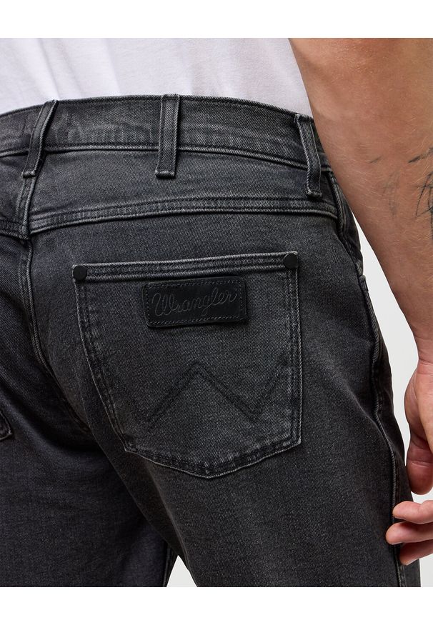 Wrangler - WRANGLER MĘSKIE SPODNIE JEANSOWE GREENSBORO COAL MINE 112360404 W15Q008812