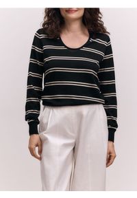 Reserved - Sweter z lyocellem - czarny. Kolor: czarny. Materiał: dzianina, bawełna, jedwab #1