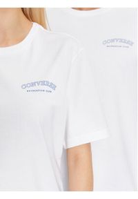 Converse T-Shirt Gf Retro Chuck Graphic Tee 2 10025913-A01 Biały Regular Fit. Kolor: biały. Materiał: bawełna. Styl: retro #5