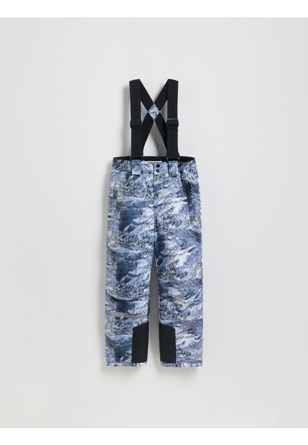 Reserved - Ocieplane spodnie na szelkach - wielobarwny. Materiał: tkanina. Wzór: gładki. Styl: klasyczny