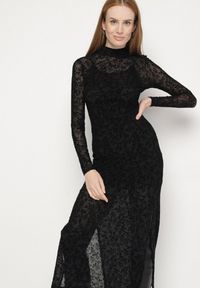 Born2be - Czarna Dopasowana Sukienka Koktajlowa z Wiskozą z Welurowym Wzorem Kwiatów Alerre. Okazja: na co dzień. Kolor: czarny. Materiał: wiskoza, welur. Długość rękawa: na ramiączkach. Wzór: kwiaty. Styl: wizytowy #3