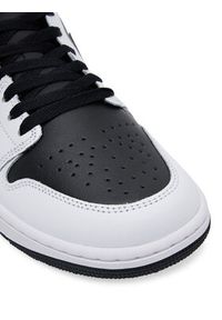 Nike Sneakersy Air Jordan 1 Low 553558 Czarny. Kolor: czarny. Materiał: skóra. Model: Nike Air Jordan #5