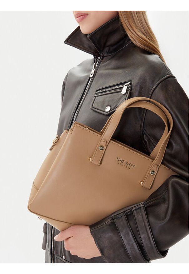 Nine West Torebka CEO-MAINE-LDA8203 Beżowy. Kolor: beżowy