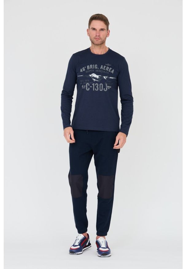 Aeronautica Militare - AERONAUTICA MILITARE Granatowy longsleeve 46th Air Brigade. Kolor: niebieski. Długość rękawa: długi rękaw