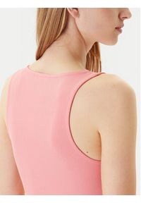 Guess Top W5GP57 KCV52 Różowy Regular Fit. Kolor: różowy. Materiał: syntetyk #5