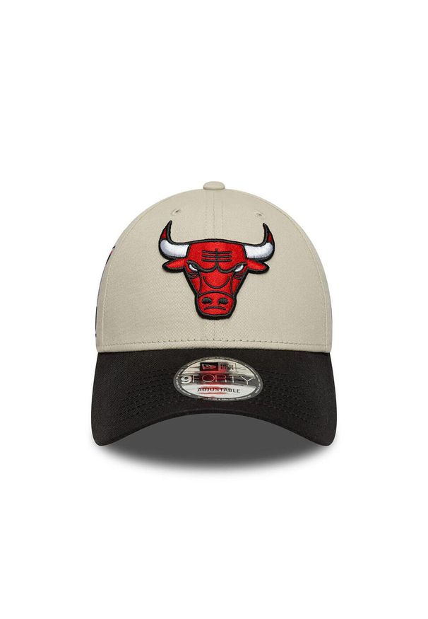New Era - Czapka baseballowa 9forty Chicago Bulls. Kolor: beżowy. Styl: sportowy