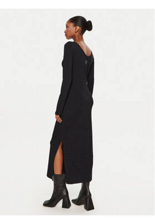 Armani Exchange Sukienka dzianinowa XW000049 AF10352 UC001 Czarny Slim Fit. Kolor: czarny. Materiał: syntetyk, wiskoza