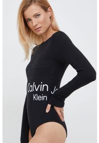 Calvin Klein Jeans body J20J219130.9BYY damskie kolor czarny. Kolor: czarny. Długość: krótkie. Wzór: nadruk #2