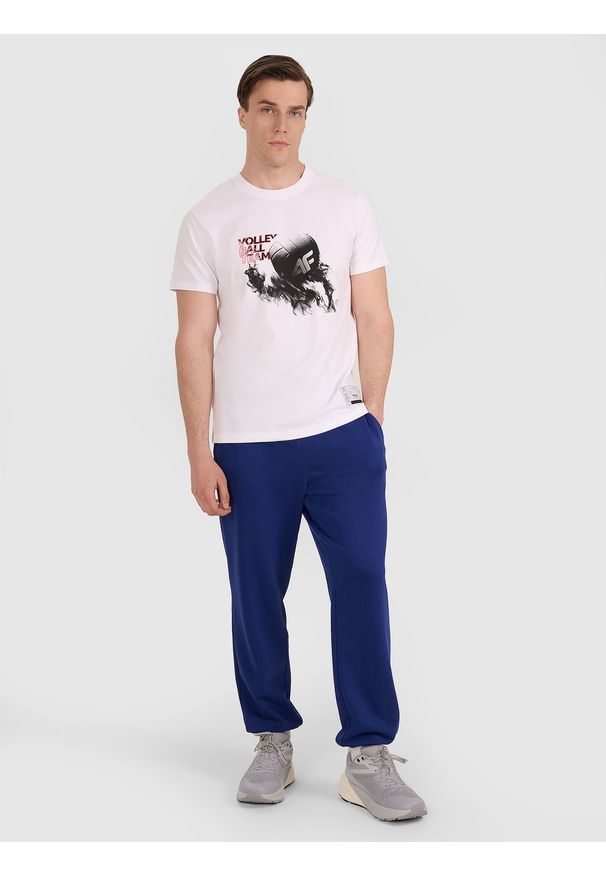 4f - 4F T-shirt regular z nadrukiem siatkarskim męski - biały M. Okazja: na co dzień, do domu. Kolor: biały. Materiał: bawełna, jersey, materiał. Wzór: nadruk. Styl: sportowy, klasyczny, casual