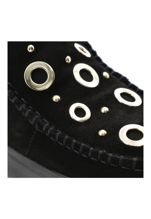 Hot Potatoes by Gioseppo - Czarne Śniegowce Gioseppo Ocieplane Obuwie Damskie. Kolor: czarny. Materiał: welur. Wzór: aplikacja. Sezon: zima