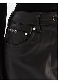 Calvin Klein Jeans Spódnica z imitacji skóry LV044D622G Czarny Regular Fit. Kolor: czarny. Materiał: skóra