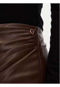 Guess Spódnica skórzana W4BD61 WGIK0 Brązowy. Kolor: brązowy. Materiał: skóra #5