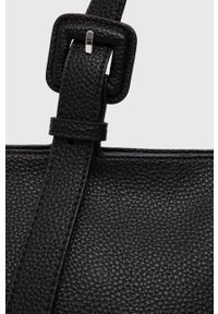 Calvin Klein - Torebka. Kolor: czarny. Rodzaj torebki: na ramię #2