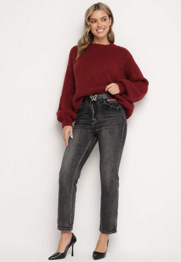 Born2be - Szare Jeansy o Prostym Kroju z Ozdobnym Paskiem Delissea. Okazja: na co dzień. Kolor: szary. Styl: casual, elegancki