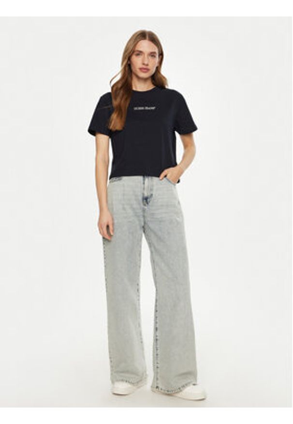Guess Jeans T-Shirt W5RI42 K8HM0 Niebieski Regular Fit. Kolor: niebieski. Materiał: bawełna
