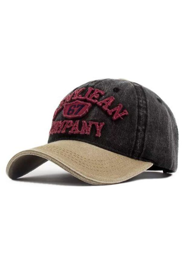 Czapka Pako Jeans z napisami, na wiosnę