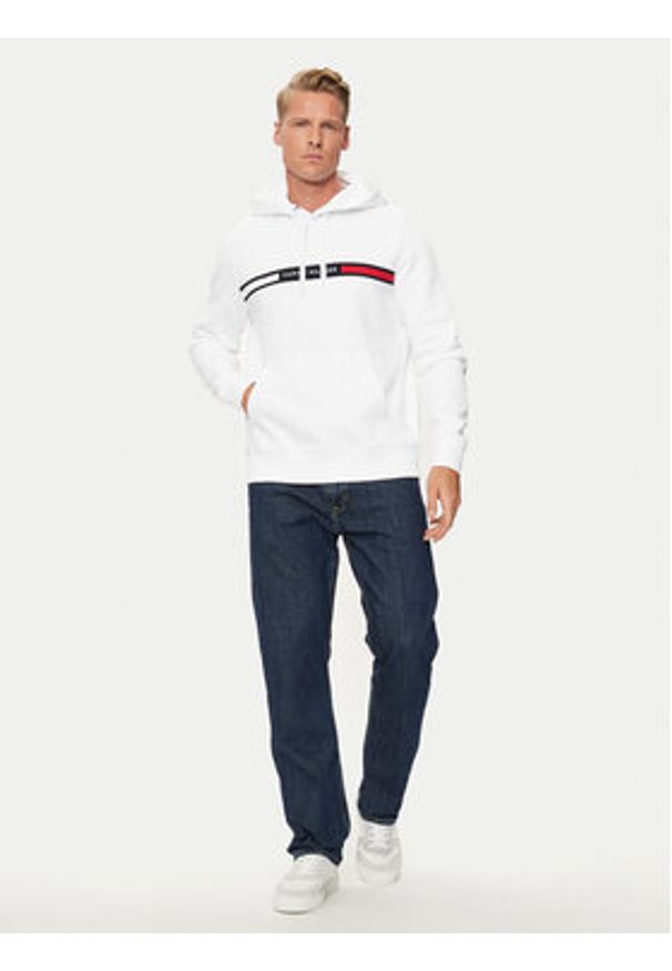 TOMMY HILFIGER - Tommy Hilfiger Bluza MW0MW37361 Biały Regular Fit. Kolor: biały. Materiał: bawełna, syntetyk