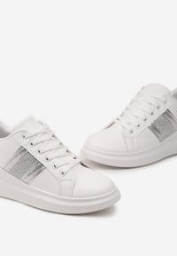Renee - Biało-Srebrne Sneakersy z Metalicznymi Wstawkami i Cyrkoniami na Grubej Podeszwie Wirela. Kolor: biały #2