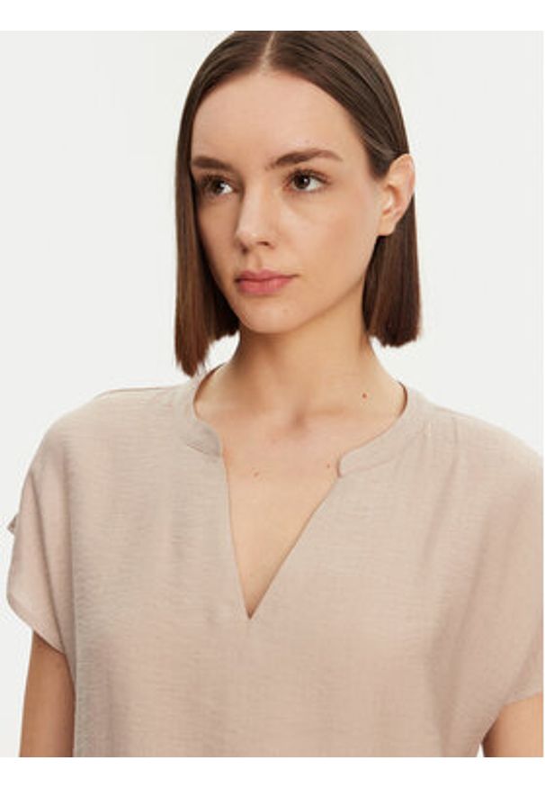 JDY Bluzka Pepper 15349346 Beżowy Regular Fit. Kolor: beżowy. Materiał: wiskoza