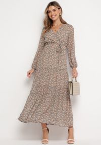 Born2be - Beżowo-Granatowo-Beżowa Sukienka Maxi Boho Elerra. Okazja: na spacer, na randkę. Kolor: beżowy. Materiał: materiał. Długość rękawa: długi rękaw. Typ sukienki: rozkloszowane. Styl: boho. Długość: maxi #5