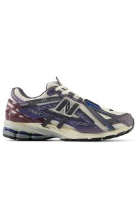 Buty New Balance U1906ANB - multikolor. Kolor: wielokolorowy. Materiał: guma, materiał, syntetyk. Szerokość cholewki: normalna. Sport: turystyka piesza
