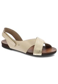 Beżowe Sandały Lemar Modne Buty Na Lato. Zapięcie: rzepy. Kolor: beżowy. Materiał: skóra. Wzór: aplikacja. Sezon: lato. Obcas: na obcasie. Styl: elegancki. Wysokość obcasa: niski