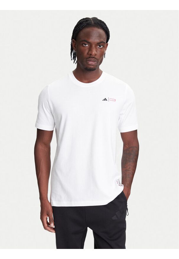 Adidas - adidas T-Shirt Marvel Spider-Man Web Logo JL8056 Biały Regular Fit. Kolor: biały. Materiał: bawełna. Wzór: motyw z bajki