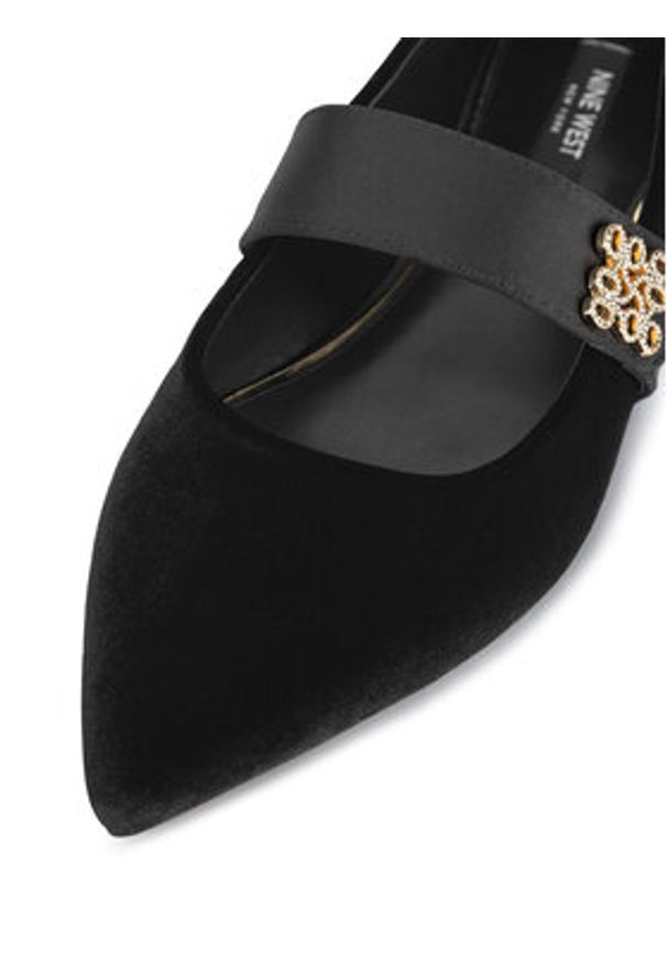Nine West Baleriny 8168-1 Czarny. Kolor: czarny. Materiał: materiał