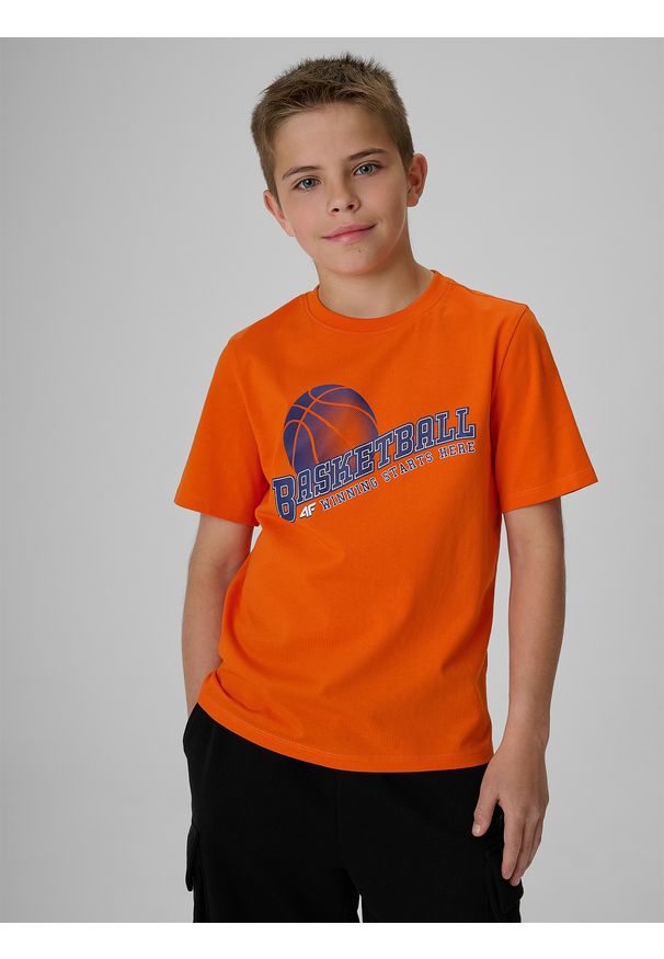 4f - 4F T-shirt regular z nadrukiem chłopięcy - pomarańczowy 158 (12-13 lat). Okazja: na co dzień. Kolor: pomarańczowy. Materiał: bawełna, dzianina. Wzór: nadruk. Sezon: lato. Styl: klasyczny, casual