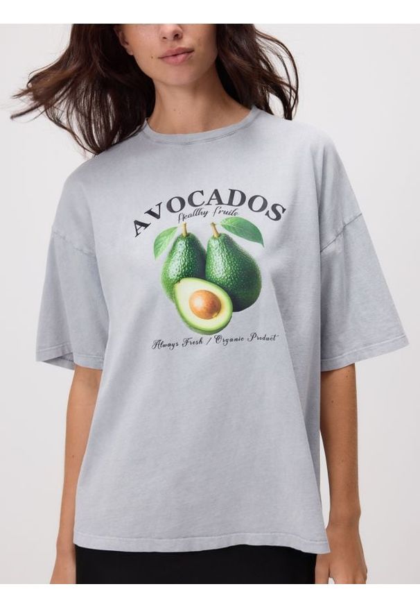 Reserved - T-shirt z nadrukiem - czarny. Kolor: czarny. Materiał: dzianina, bawełna. Wzór: nadruk