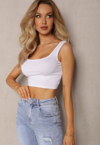 Renee - Biały Tank Top z Elastycznej Bawełny z Głębokim Dekoltem Omaliana. Okazja: na co dzień. Kolor: biały. Materiał: bawełna. Styl: casual #5