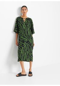 bonprix - Sukienka kaftanowa w animalistyczny deseń. Kolor: zielony #1