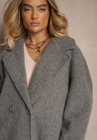 Renee - Ciemnoszary Długi Płaszcz Jednorzędowy o Kroju Oversize Vlekoma. Kolor: szary. Materiał: wełna, poliester. Długość: długie. Styl: elegancki