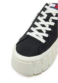 Tommy Jeans Trampki EN0EN02793 Czarny. Kolor: czarny. Materiał: materiał #3